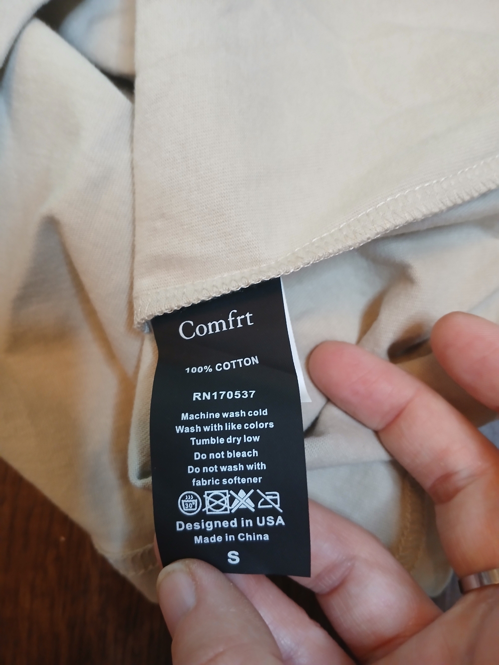Comfrt Men's Short Sleeve Tee in Beige - Small